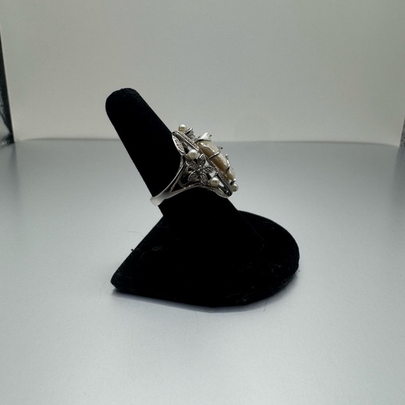 Harold Trujillo Mother of Pearl Statement Cocktail Ring - Picture 5 of 13
